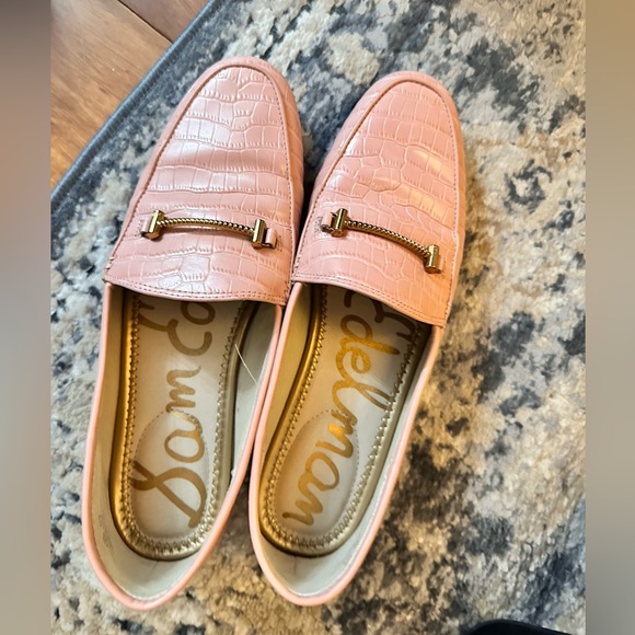 Sam Edelman pink croc embossed Loraine loafers - Picture 3 of 5